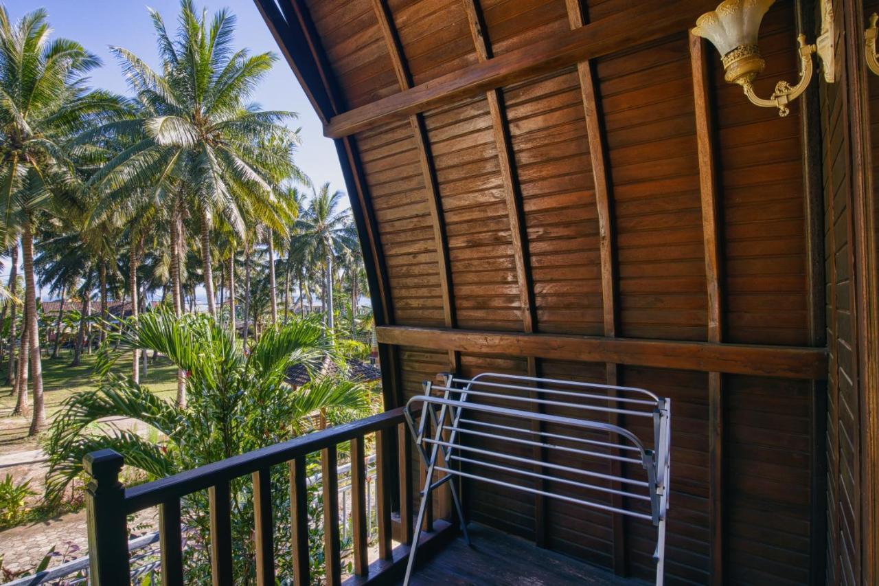 Coconut Hill Cottage Batununggul Экстерьер фото