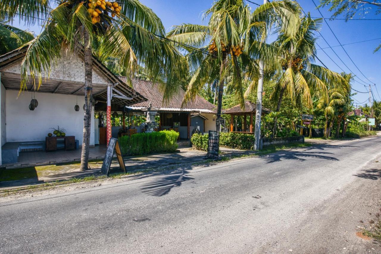 Coconut Hill Cottage Batununggul Экстерьер фото