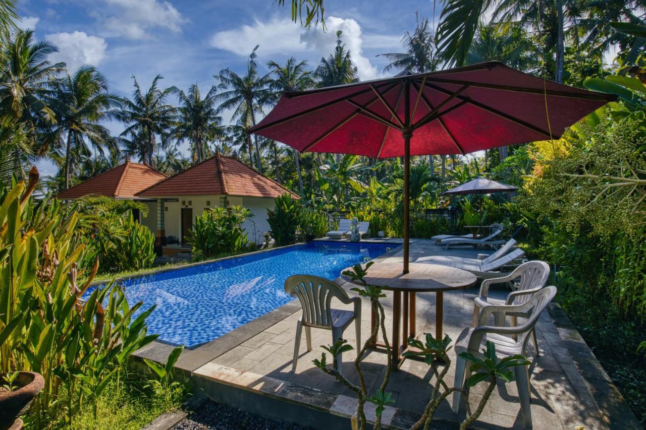 Coconut Hill Cottage Batununggul Экстерьер фото